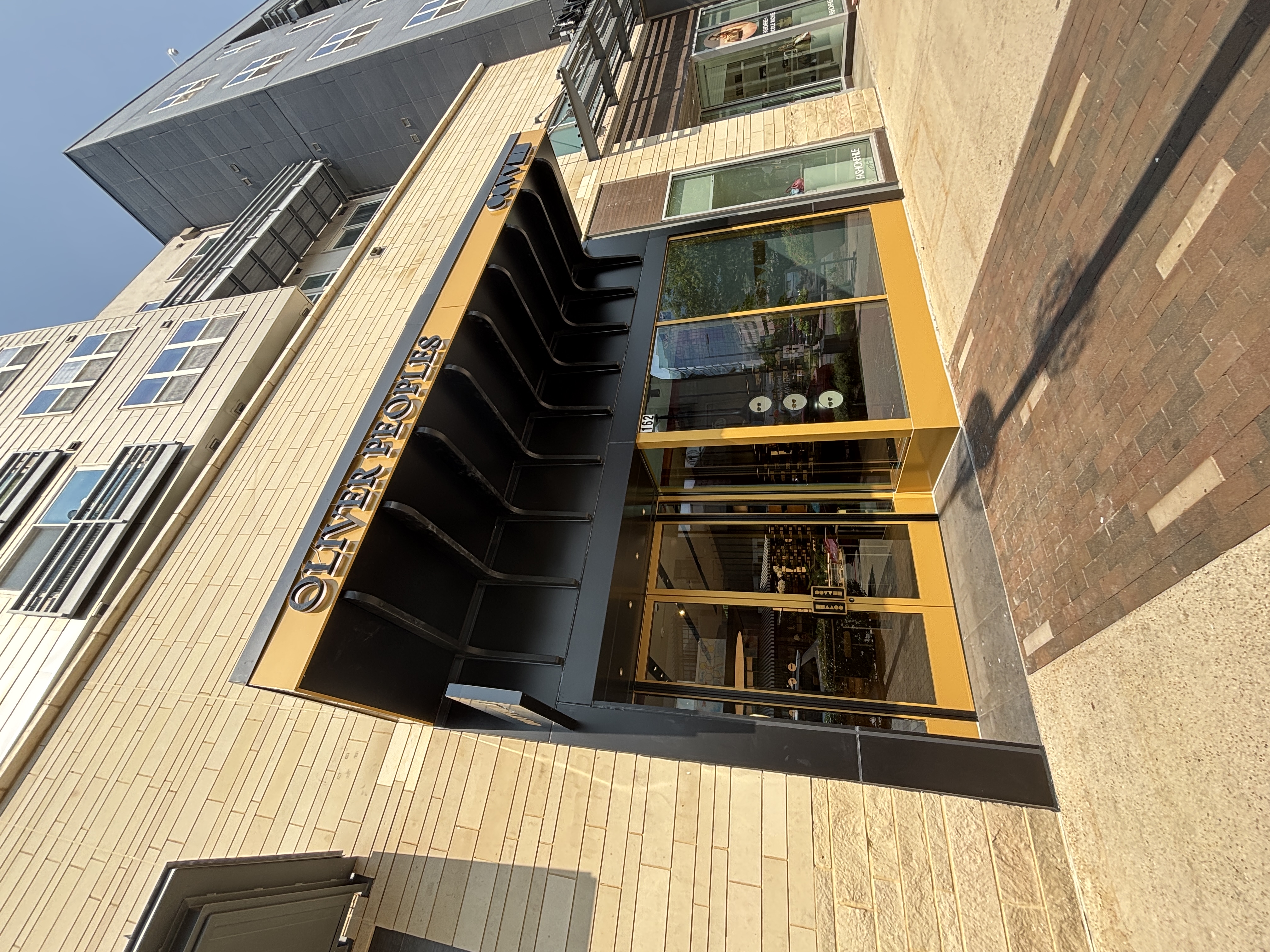 Domain NORTHSIDE announces the opening of Oliver Peoples on August 24, 2025 in 1,700 SF. The eyewear's vintage aesthetic, along with the unique culture of elements of fashion, film, design, and the Southern California lifestyle remain at the core of the brand’s DNA and serve as inspiration for designs with global appeal (image 2)