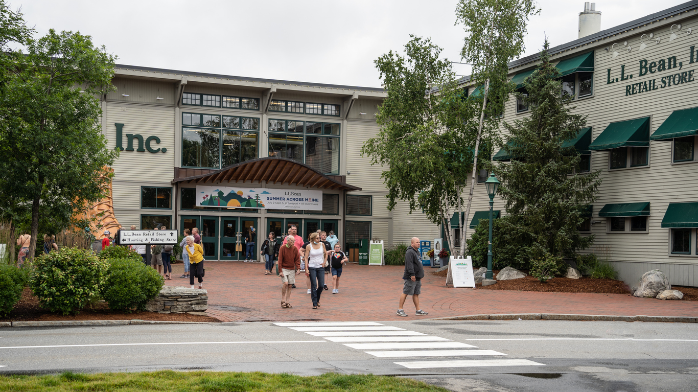 L.L.Bean to open eight new stores in 2026 as rebooted $50 million Freeport flagship debuts