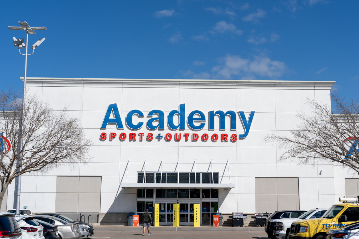 Academy Sports Keeps Building Through a Flat Quarter