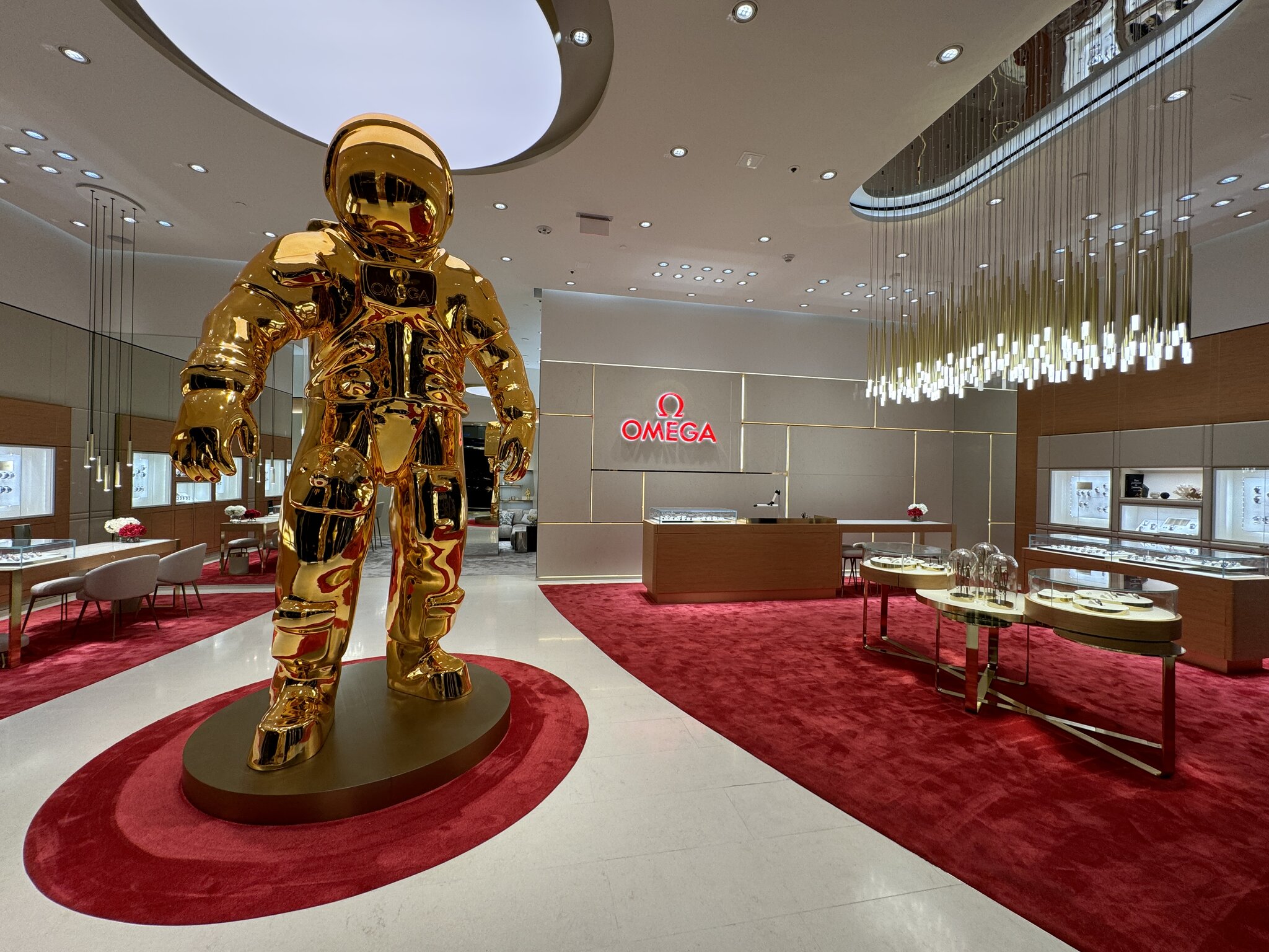 OMEGA, a luxury watchmaker dating back to the 19th century, recently opened at Domain NORTHSIDE in 2,279 SF