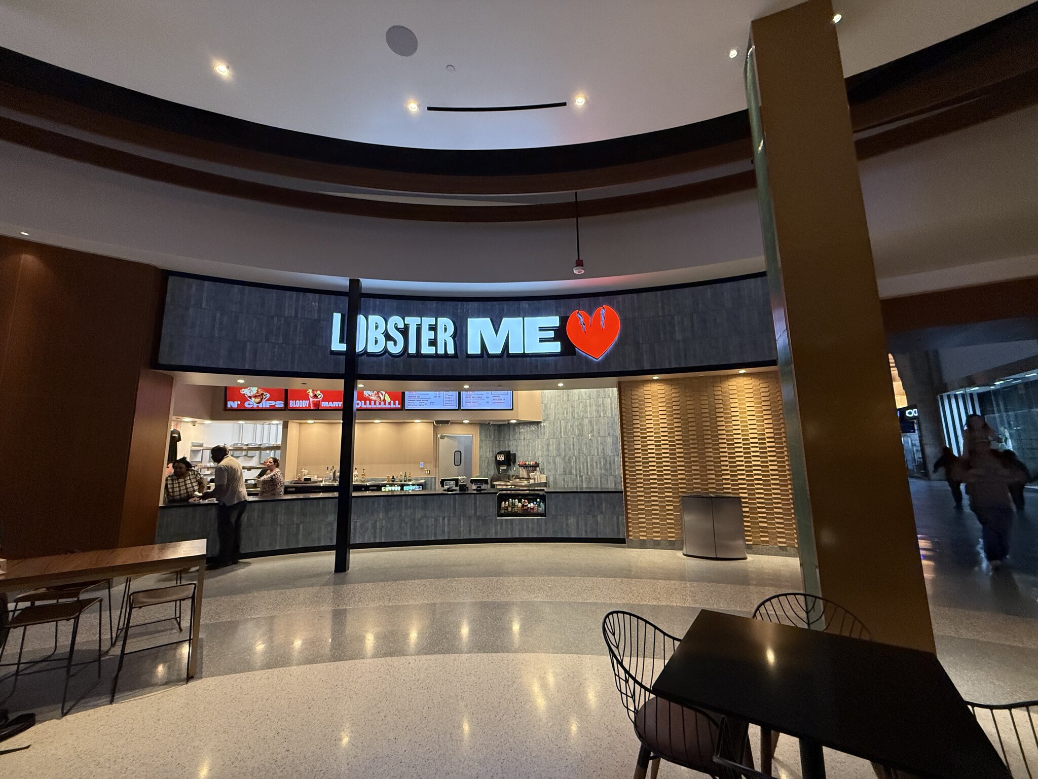 The Miracle Mile Food Hall has recently introduced a host of exciting new dining options. The new dining options include Lobster Me, Carniege Pizza, Dave's Hot Chicken, Tacotarian, and Fat Tuesday! (image 2)