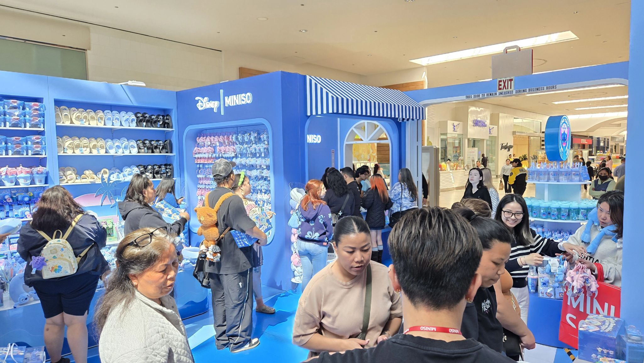 We’re thrilled about the success of the Lilo & Stitch pop-up store at Los Cerritos Center, a collaboration between Macerich and Miniso! Themed retail experiences like this not only create buzz but also drive traffic and boost sales for our retailers (image 2)