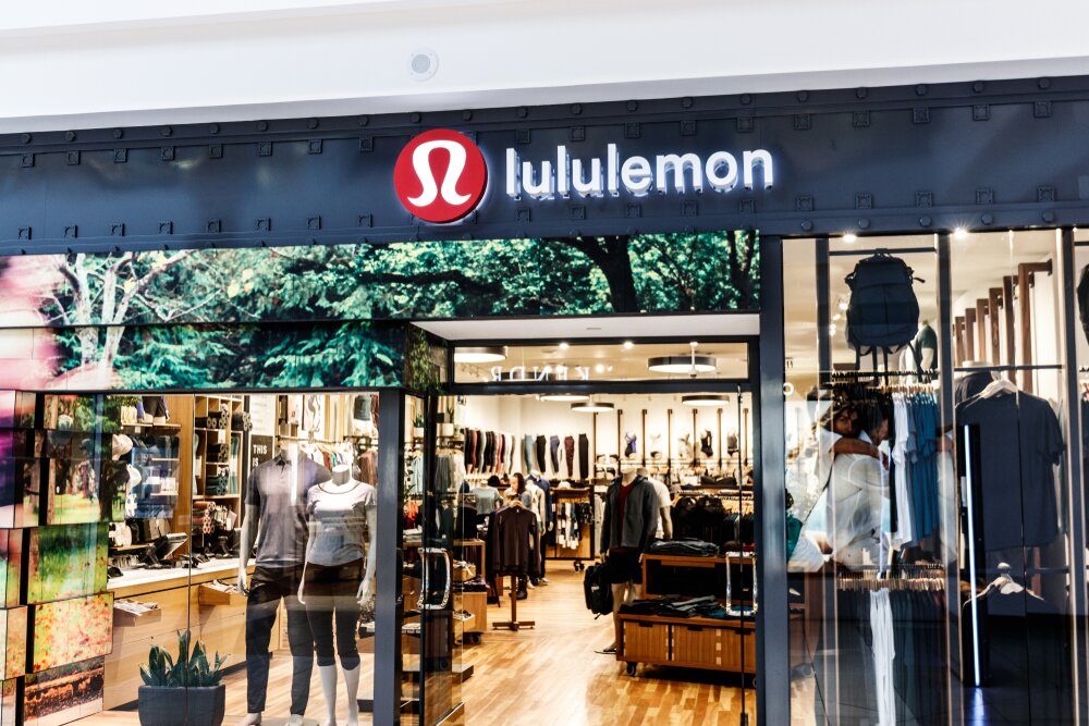 Lululemon has officially opened its fifth Long Island location at @[Smith Haven Mall](1142) in Lake Grove. To celebrate, the store hosted pop-up fitness classes over the weekend. This new addition aligns with the mall's ongoing multimillion-dollar redevelopment, which includes new retailers, dining options, and an outdoor plaza, set to complete in 2026