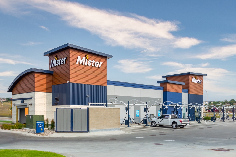 Mister Car Wash logo