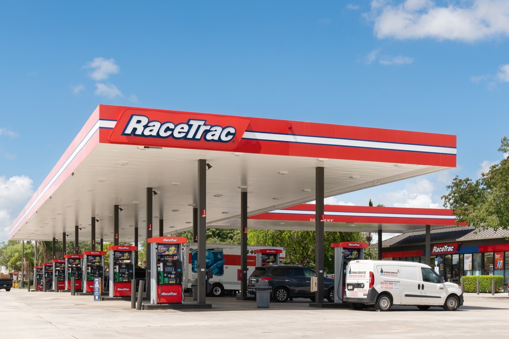 RaceTrac logo