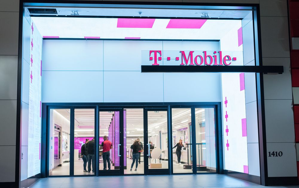 T-Mobile | Brandmarch