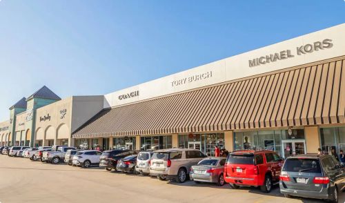 Tanger Outlets Branson image