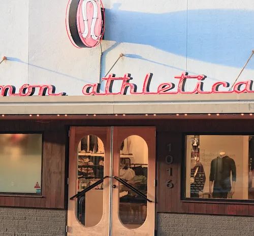 West 6th Clarksville